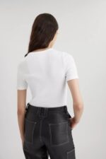 アクセル アリガト シグネチャー スリム リブ Tシャツ ホワイト - 画像 (2)