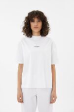 アクセル アリガト ホワイト フォーカス Tシャツ
