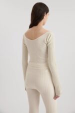 シグネチャー フレア パンツ エクリュ アクセル アリガト - 画像 (2)